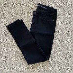 NEVER WORN Celebrity Pink Jeans